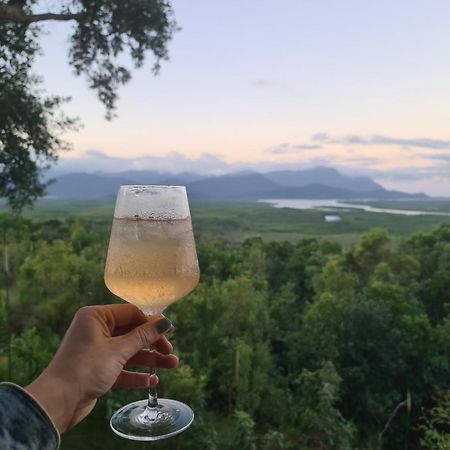 Апарт готель Vista Hinchinbrook Кардвелл Екстер'єр фото
